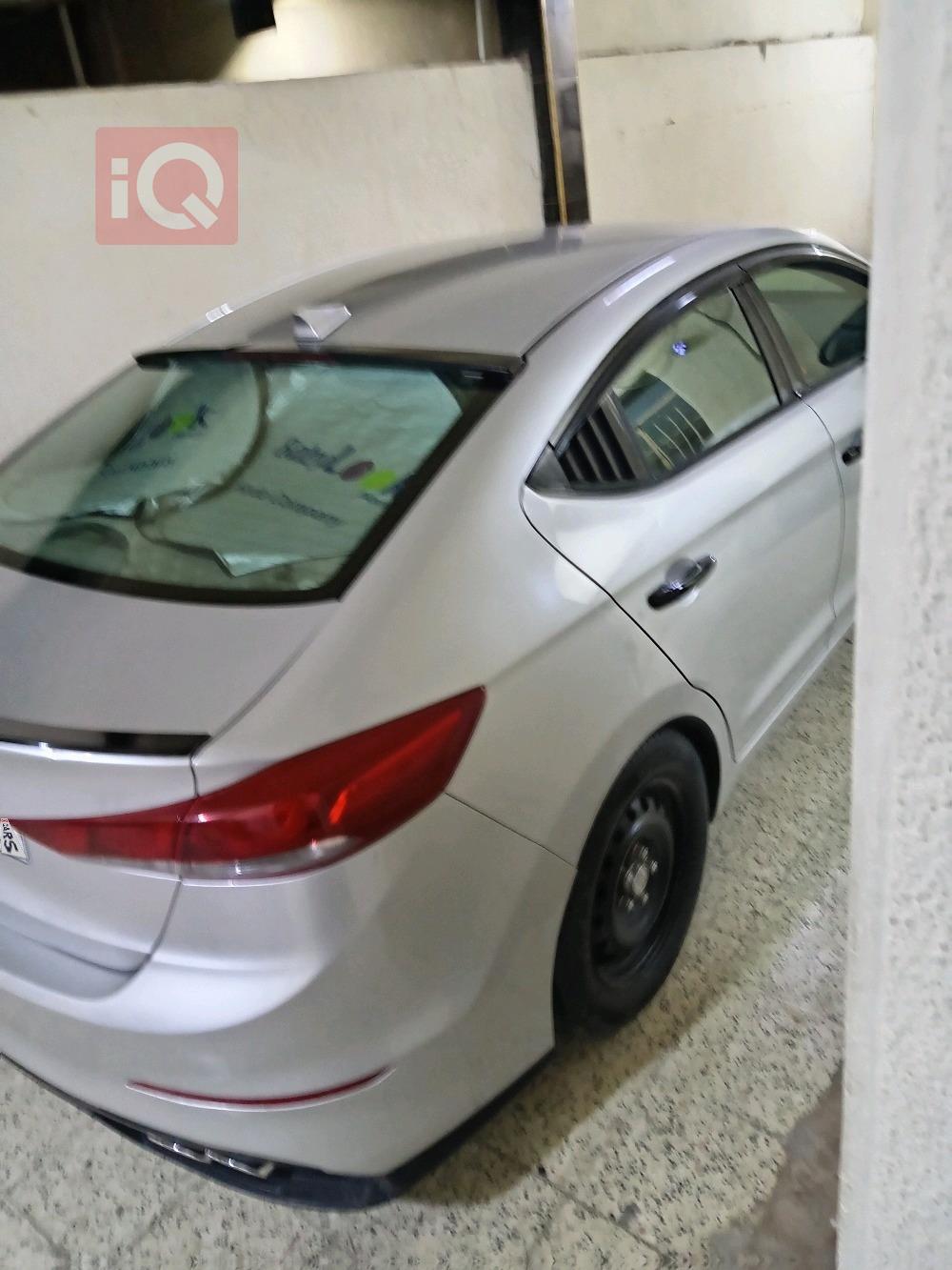 هيونداي النترا